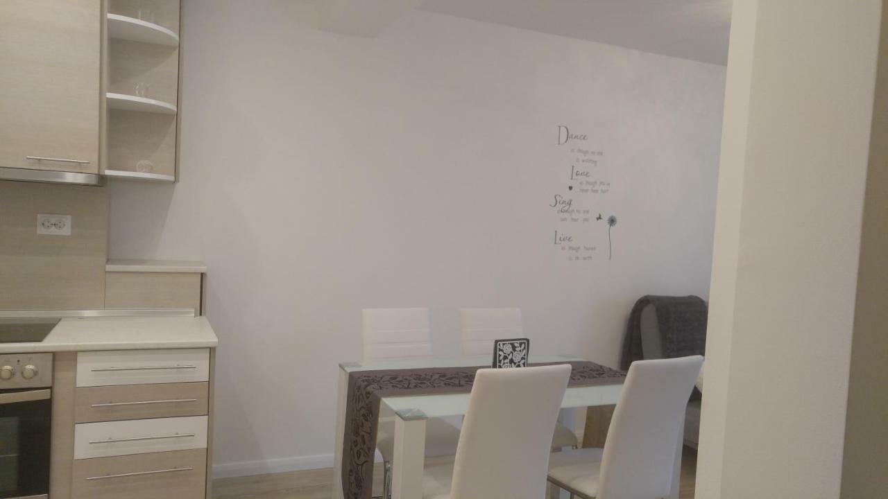 Modern Apartment Sofia Center Zewnętrze zdjęcie
